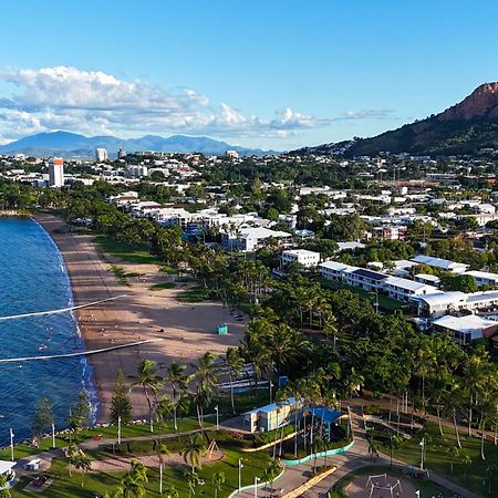 Big4 Tasman Holiday Parks - Rowes Bay Townsville Exteriör bild