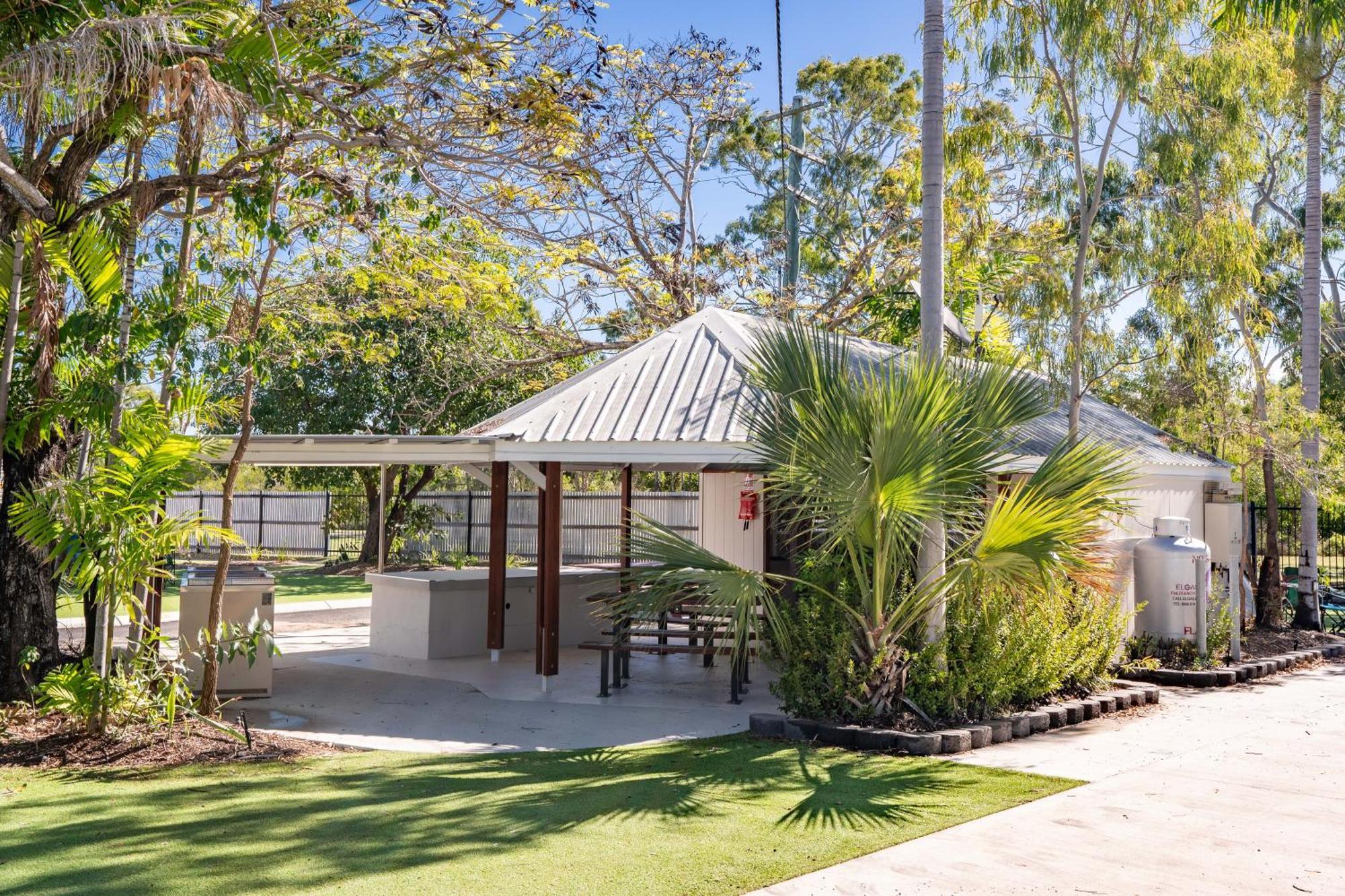 Big4 Tasman Holiday Parks - Rowes Bay Townsville Exteriör bild