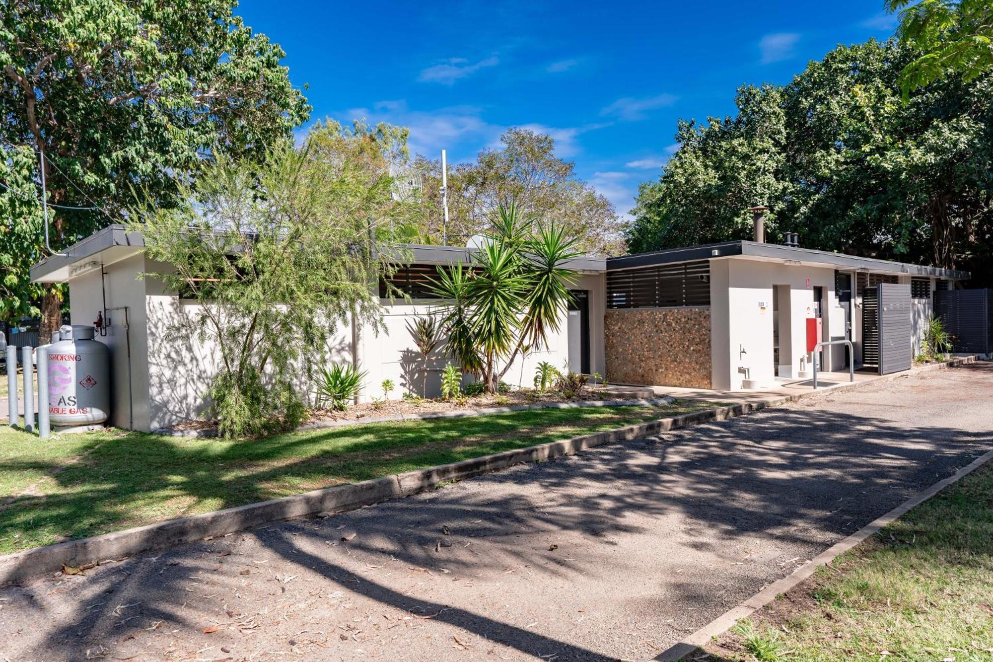 Big4 Tasman Holiday Parks - Rowes Bay Townsville Exteriör bild