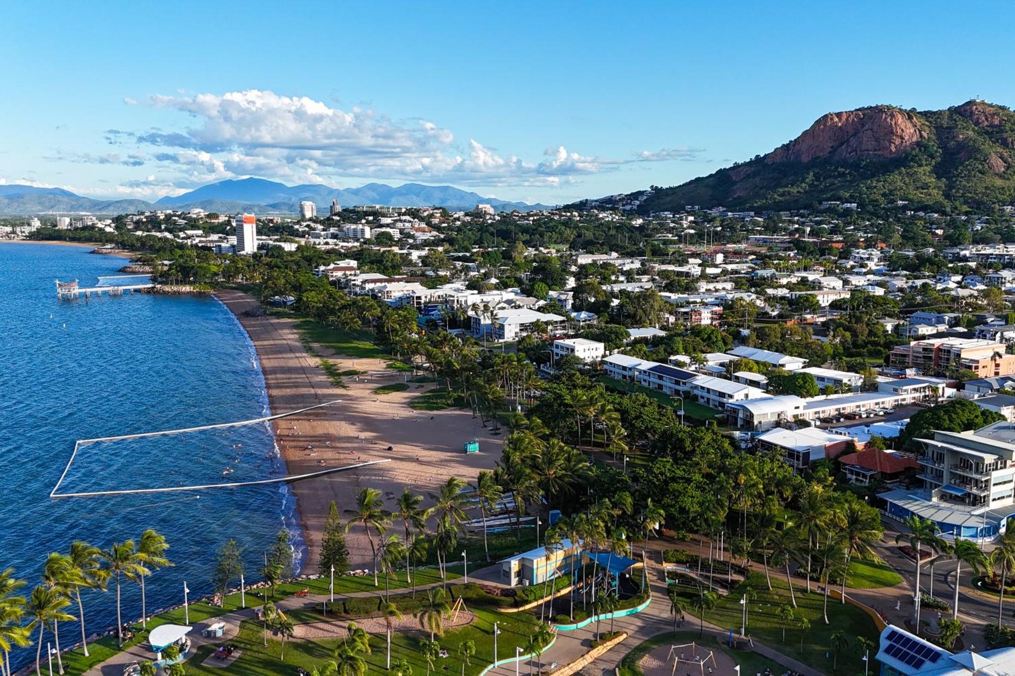 Big4 Tasman Holiday Parks - Rowes Bay Townsville Exteriör bild